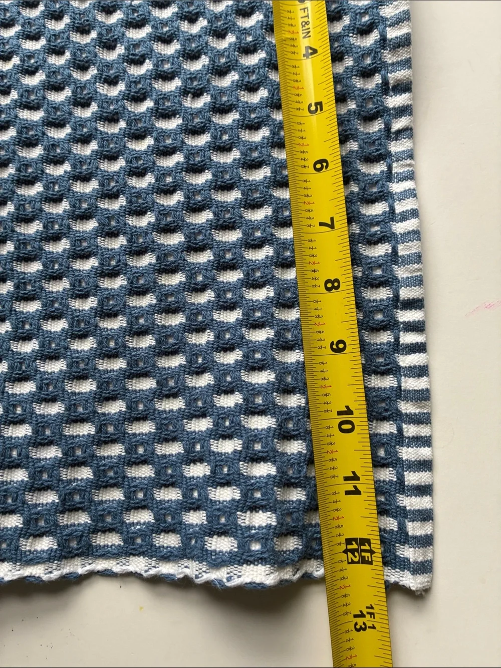 Brooks Brothers Set of 6 Waffle Weave Placemats Reversible in Blue and White